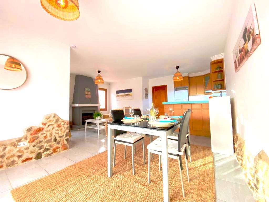 Bungalow Julieth con estilo Ibiza a 4km de Moraira Apartamento Benitachell Exterior foto