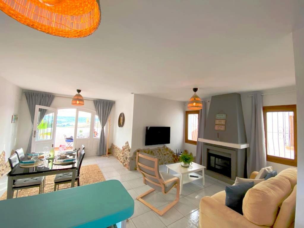 Bungalow Julieth con estilo Ibiza a 4km de Moraira Apartamento Benitachell Exterior foto