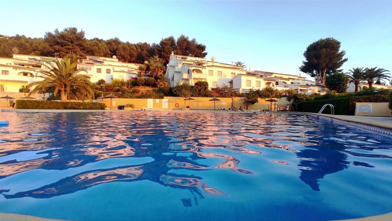 Bungalow Julieth con estilo Ibiza a 4km de Moraira Apartamento Benitachell Exterior foto